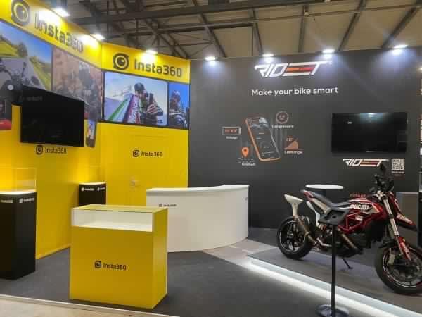 Stand Solectric Italia — EICMA 2022 — foto 2