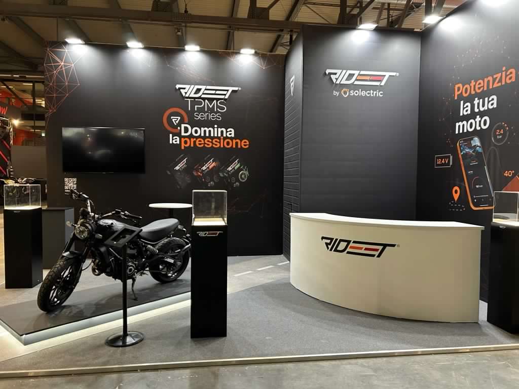 Stand Solectrict — EICMA 2023 — foto 2