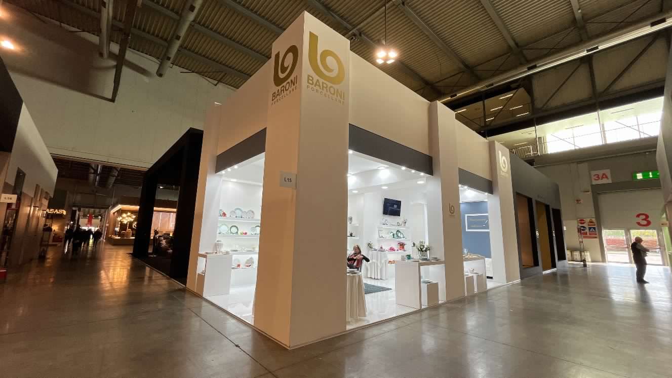 Stand Baroni Porcellane — Salone del Mobile 2023 — allestimento fieristico PSG