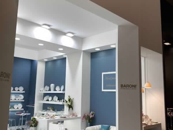 Stand Baroni Porcellane — Salone del Mobile 2024 — allestimento fieristico PSG