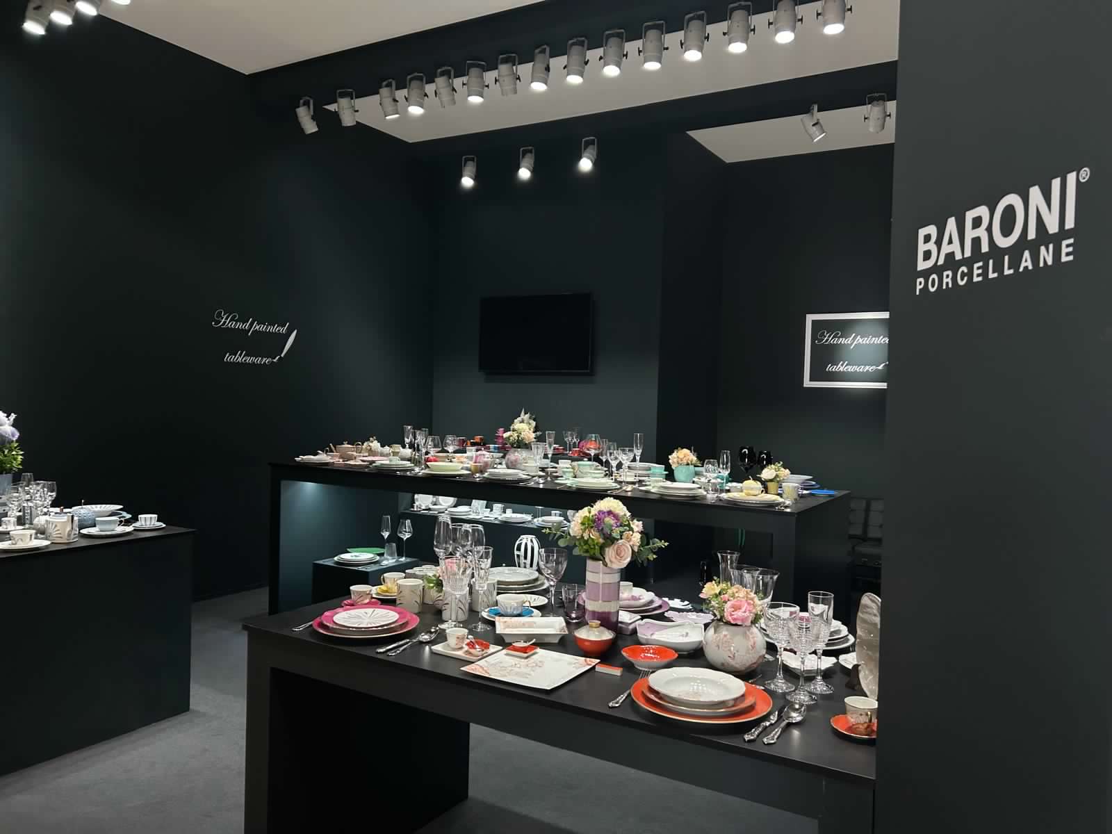 Stand Baroni Porcellane — Salone del Mobile 2025 — foto 3